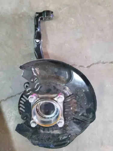 2005-2023 Toyota Tacoma Passenger Right Front Spindle Knuckle OEM used OEM steering knuckle