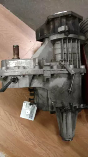 2002-2004 Oldsmobile Bravada Transfer Case Assembly OEM used OEM transfer case