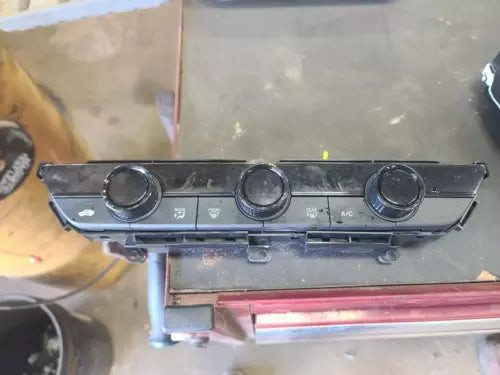 2023-2024 Honda Accord AC Heater Temperature Control Unit OEM used OEM A/C climate control module