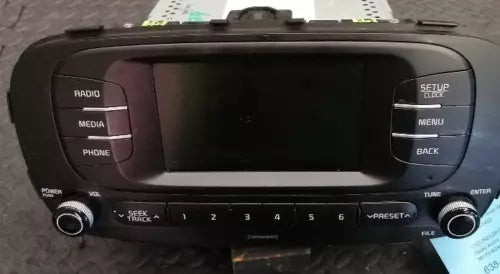 2017-2018 Kia Soul UVO Touch Screen AM FM Bluetooth Media Radio Receiver OEM used OEM infotainment display