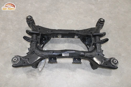 2018 - 2020 JAGUAR XE REAR SUBFRAME SUB FRAME CROSSMEMBER CROSS MEMBER OEM used OEM rear subframe and crossmember
