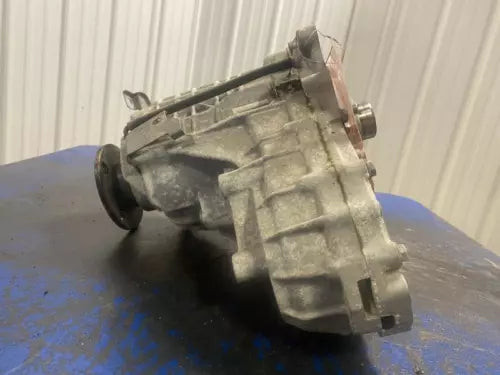 2014-2017 Infiniti QX70 Transfer Case Assembly OEM used OEM transfer case