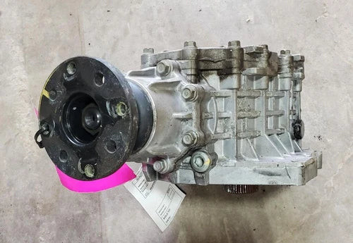 2013-2016 Hyundai Santa Fe Transfer Case Assembly OEM used OEM transfer case