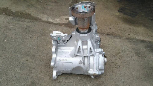 2017-2018 Volvo XC90 Transfer Case Assembly OEM used OEM transfer case