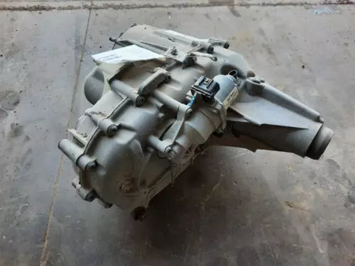 2015-2018 GMC Sierra Denali 1500 Transfer Case Assembly OEM used OEM transfer case