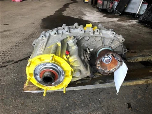 2007-2011 Jeep Wrangler Transfer Case Assembly OEM used OEM transfer case