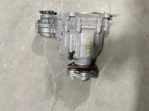 2013-2015 BMW 328i Transfer Case Assembly OEM used OEM transfer case