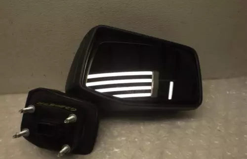 2019-2022 GMC Sierra 1500 Passenger RH Side View Door Mirror Assembly OEM used OEM door mirror