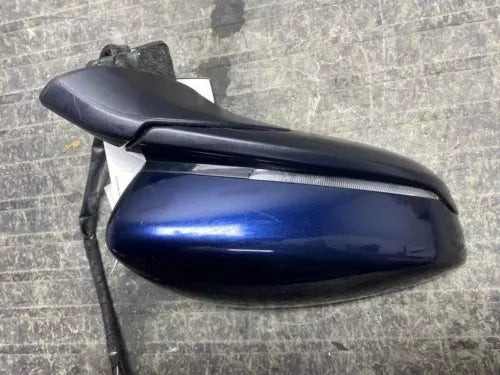 2020-2021 Mazda CX-30 Passenger RH Side View Door Mirror Assembly OEM used OEM door mirror