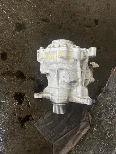 2014-2023 Infiniti QX80 Transfer Case Assembly OEM used OEM transfer case