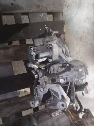 2016-2020 Cadillac CT6 Transfer Case Assembly OEM used OEM transfer case
