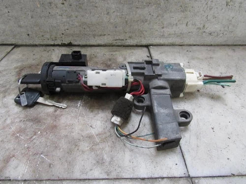 2005-2012 Nissan Pathfinder Ignition Switch OEM used OEM auto part