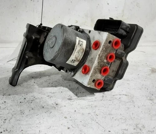 2015 Chrysler 200 Anti Lock Brake Pump ABS Pump Assembly Adaptive Cruise OEM used OEM ABS pump and module