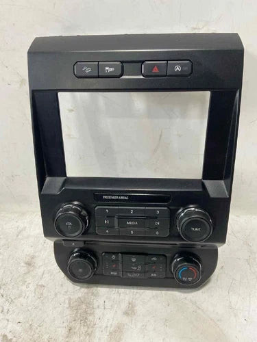 2017 Ford F-150 Radio A/C AC Heater Temperature Climate Radio Control Panel OEM used OEM A/C climate control module