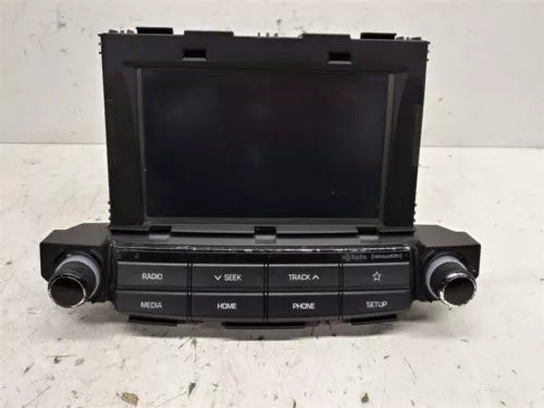 2018 Hyundai Tucson Radio Receiver Audio Assembly ID 96160D3100 OEM used OEM radio receiver