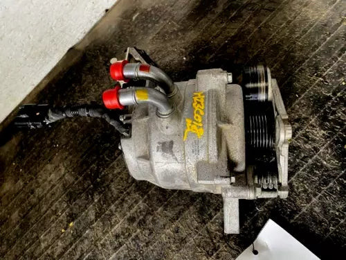 2017-2020 Kia Niro Alternator OEM used OEM alternator