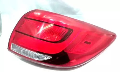 2014-2016 Kia Sportage Driver & Passenger PAIR Quarter Mounted Tail Light OEM used OEM tail light