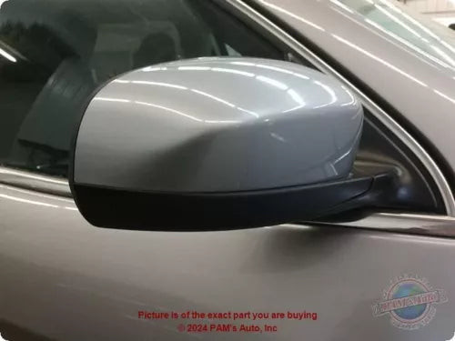 2017-2021 Jeep Cherokee Mirror RH Passenger Side View Silver OEM used OEM door mirror