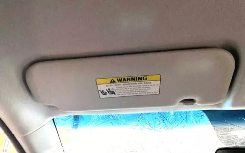 2014-2016 Hyundai Elantra Driver Left Sun Visor Sunvisor Gray OEM used OEM sun visor