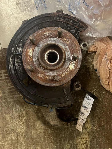 2004-2009 Dodge Durango Front Driver Left Side Spindle Knuckle OEM used OEM steering knuckle