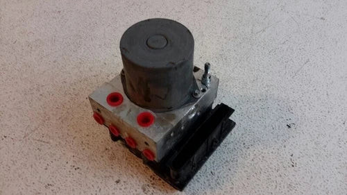 2008 - 2009 Subaru Legacy Anti Lock Brake Pump Abs Pump 2.5L OEM used OEM ABS pump and module