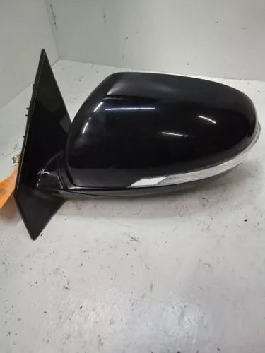 2017-2020 Kia Sorento Driver Left Side View Power Door Mirror LH OEM used OEM door mirror