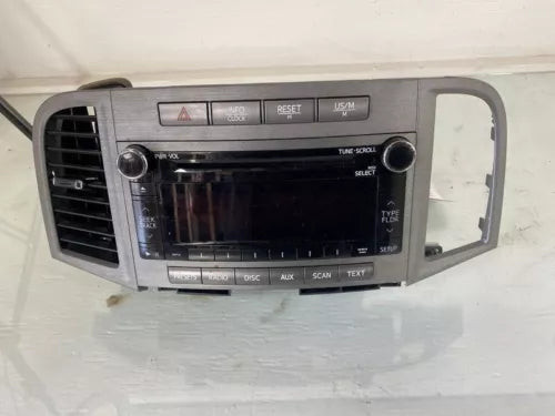 2010 - 2012 Toyota Venza AM FM CD Player Radio Receiver ID A518AC OEM used OEM radio receiver