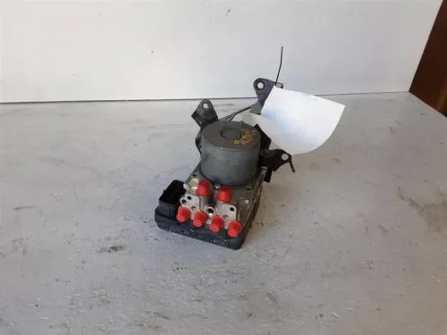 2011-2013 Toyota Highlander ABS Anti-Lock Brake Pump Assembly FWD OEM used OEM ABS pump and module