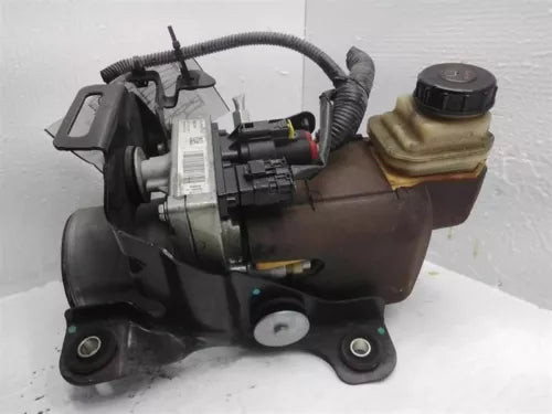 2017 - 2020 Nissan Pathfinder Power Steering Pump Electronic-Hydraulic OEM used OEM power steering pump
