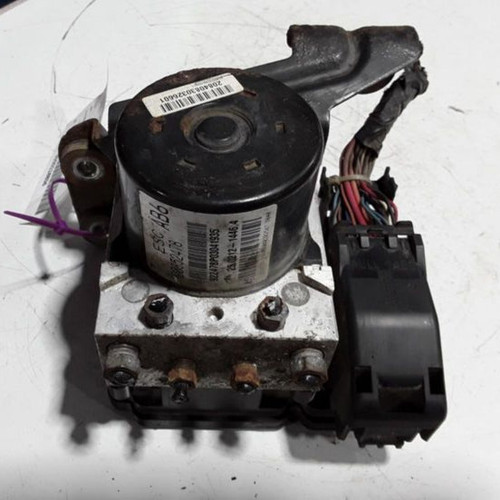 2010-2012 Chevrolet Colorado GMC Canyon ABS Brake Pump Module Assembly OEM 13580746 Used used OEM ABS pump and module
