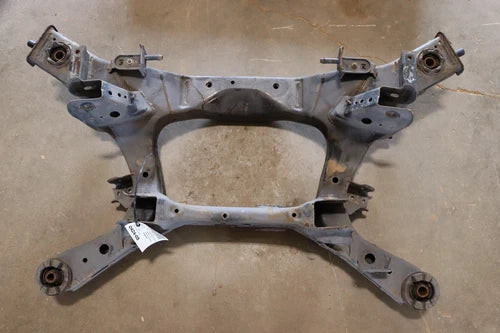 2009-2020 NISSAN 370Z RWD REAR SUSPENSION CROSSMEMBER SUBFRAME OEM used OEM rear subframe and crossmember