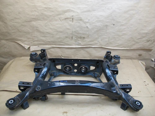?01-05 LEXUS JCE10 IS300 REAR SUSPENSION CROSSMEMBER SUB FRAME SUBFRAME OEM used OEM rear subframe and crossmember
