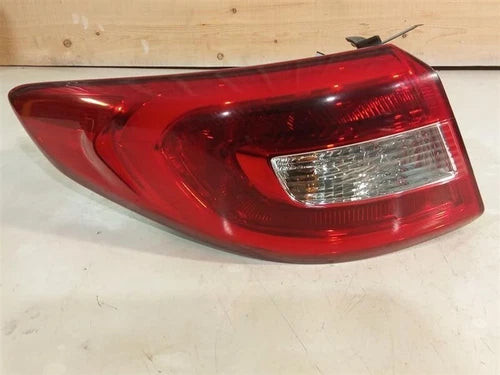 2015-2017 Hyundai Sonata Left Driver Side Tail Light Taillight Assembly LH OEM used OEM tail light
