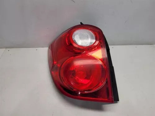2010-2015 Chevy Equinox Driver Left Side Taillight Tail Light Assembly LH OEM used OEM tail light