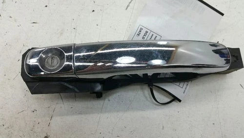 2007-2017 GMC Acadia Driver Left Side Front Door Handle OEM used OEM door handle