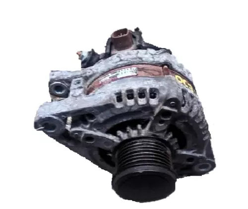 2013 Toyota Sienna Alternator OEM 13 used OEM alternator