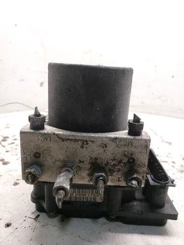 2004 - 2008 Toyota Solara Anti-Lock Brake Actuator & ABS Pump Assembly OEM used OEM ABS pump and module