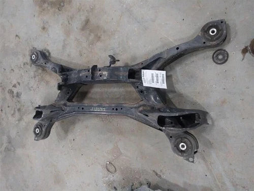 2011-2017 Honda Odyssey Rear Sub-Frame Crossmember Cradle OEM used OEM rear subframe and crossmember