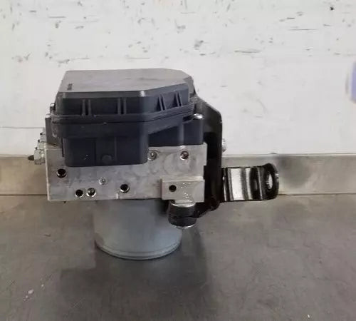 2012-2015 Toyota Tacoma Anti Lock Brake Pump Assembly Oem Crew Cab 44050-0410 used OEM ABS pump and module
