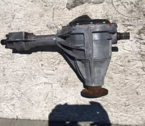 2006-2011 Dodge Ram 1500 Front Differential Carrier OEM Assembly 3.55 Ratio Used used OEM front differential carrier