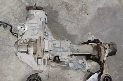 2007-2017 Toyota Tundra 5.7L Front Differential Carrier OEM Assembly 4.30 Ratio Used used OEM front differential carrier