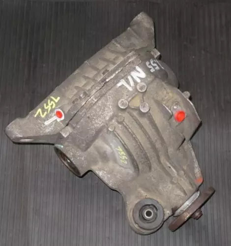 2002-2004 Ford Explorer Rear Differential Carrier Assembly 3.55 Ratio OEM Used used OEM rear differential carrier