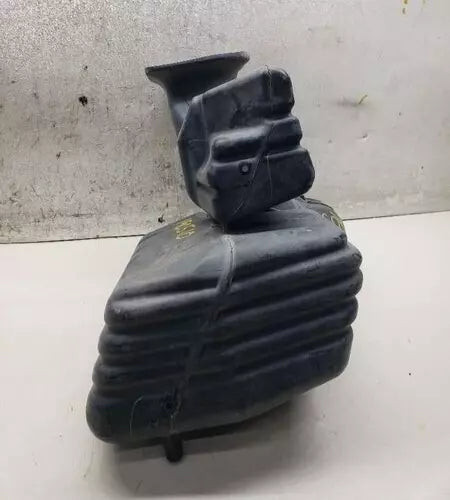 2006-2010 Dodge Charger 5.7L Air Box Air Cleaner Filter Intake Box Factory OEM used OEM air cleaner assembly