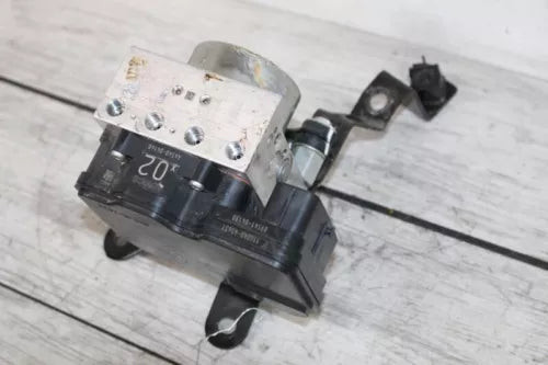 2016-2022 Toyota Tacoma ABS Anti-Lock Brake Pump Control Module Assembly used OEM ABS pump and module