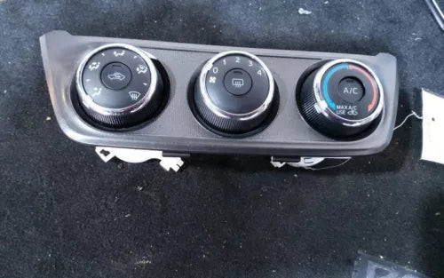 2014-2019 Toyota Corolla A/C AC Heater Temperature Climate Control OEM used OEM A/C climate control module