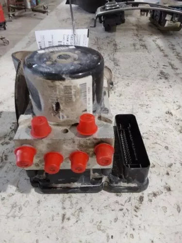 2010-2013 Jeep Compass Patriot ABS Anti-Lock Brake Pump Assembly OEM used OEM ABS pump and module