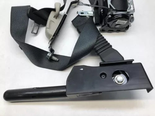 2013-2017 Nissan Altima Sedan Front Left Driver Seat belt Retractor COLOR BLACK used OEM seat belt assembly