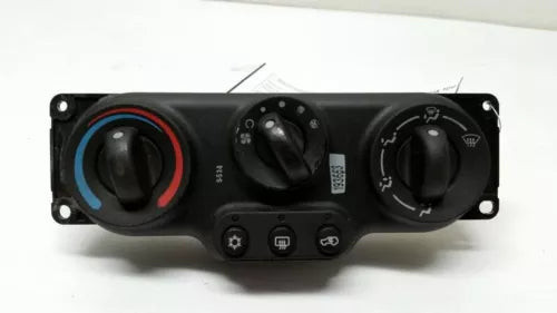 2005 Chevy Equinox AC Heater Temperature Climate Control used OEM A/C climate control module