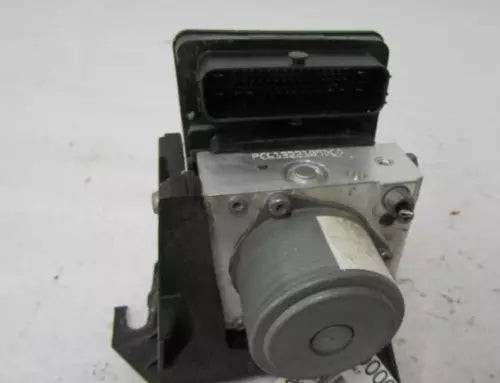 2015-2017 Jeep Renegade ABS Anti Lock Brake Pump Oem Assembly 2.4L 4x4 used OEM ABS pump and module