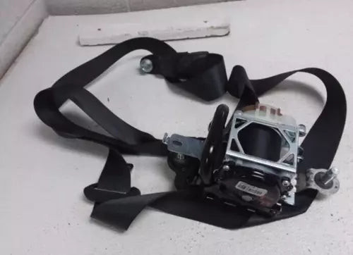 2015-2018 Nissan Titan XD Front Driver Seat Belt Retractor Oem Assembly Used used OEM seat belt assembly